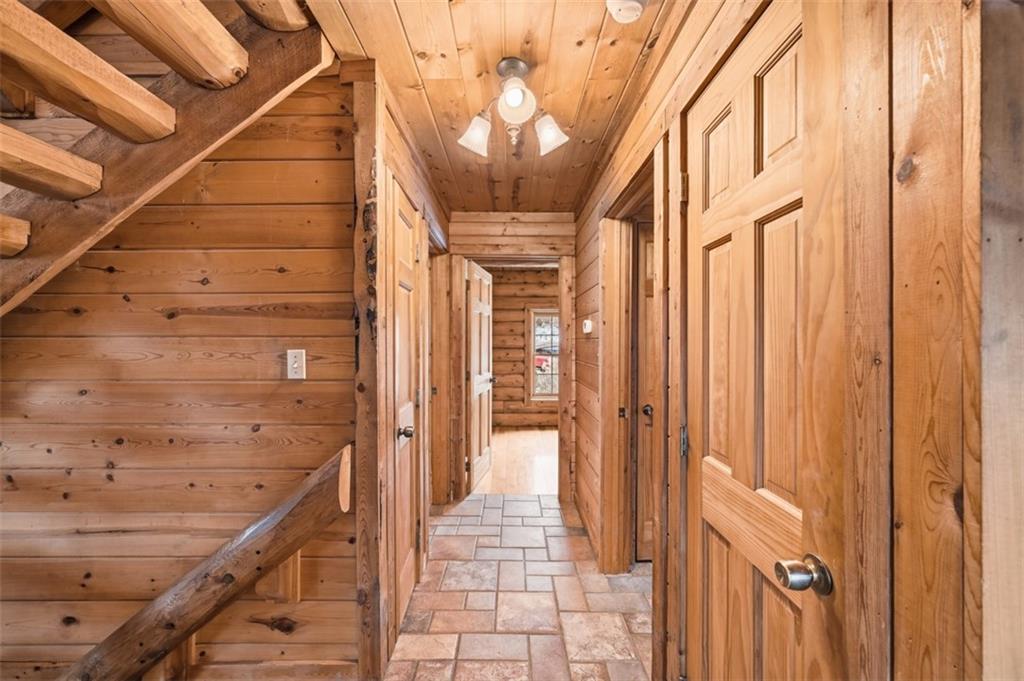 70 Economy Grade Road Coraopolis, PA 15108 - Photo 19 of 45 a view of a hallway with wooden floor and entryway