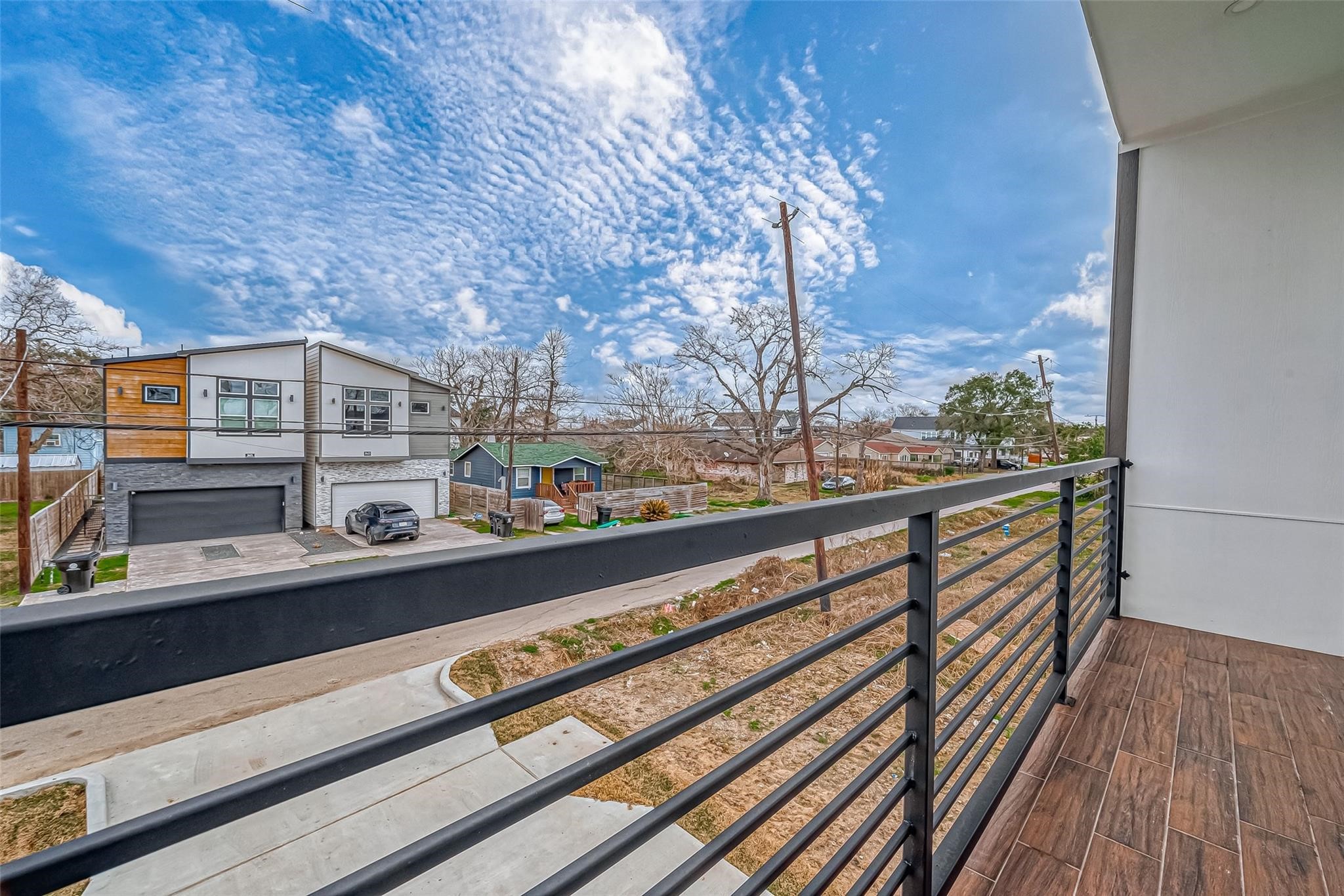 3624 Goodhope Street Houston, TX 77021 - Photo 31 of 32 a view of city from a balcony