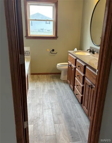 $398,000 | 60 Red Cedar, Perryville, MO 63775