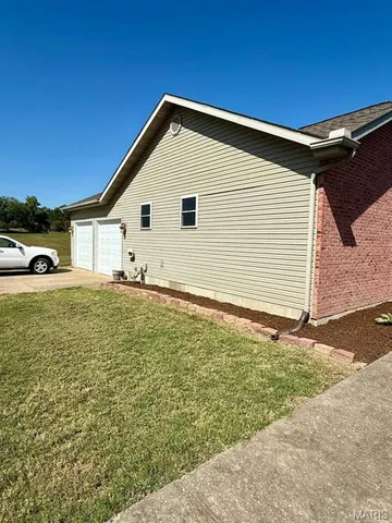 $398,000 | 60 Red Cedar, Perryville, MO 63775