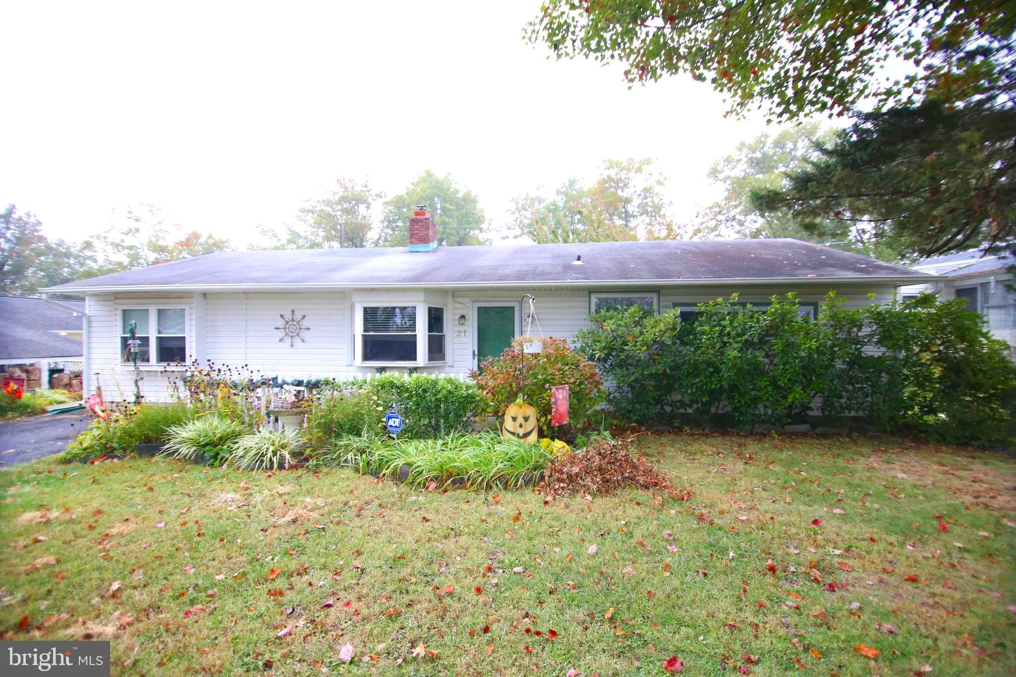 21 Goodturn Road Levittown, PA 19057 - Photo 1 of 30