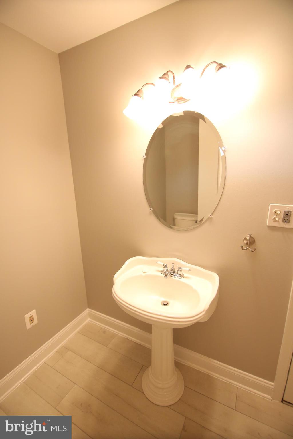 21 Goodturn Road Levittown, PA 19057 - Photo 20 of 30
