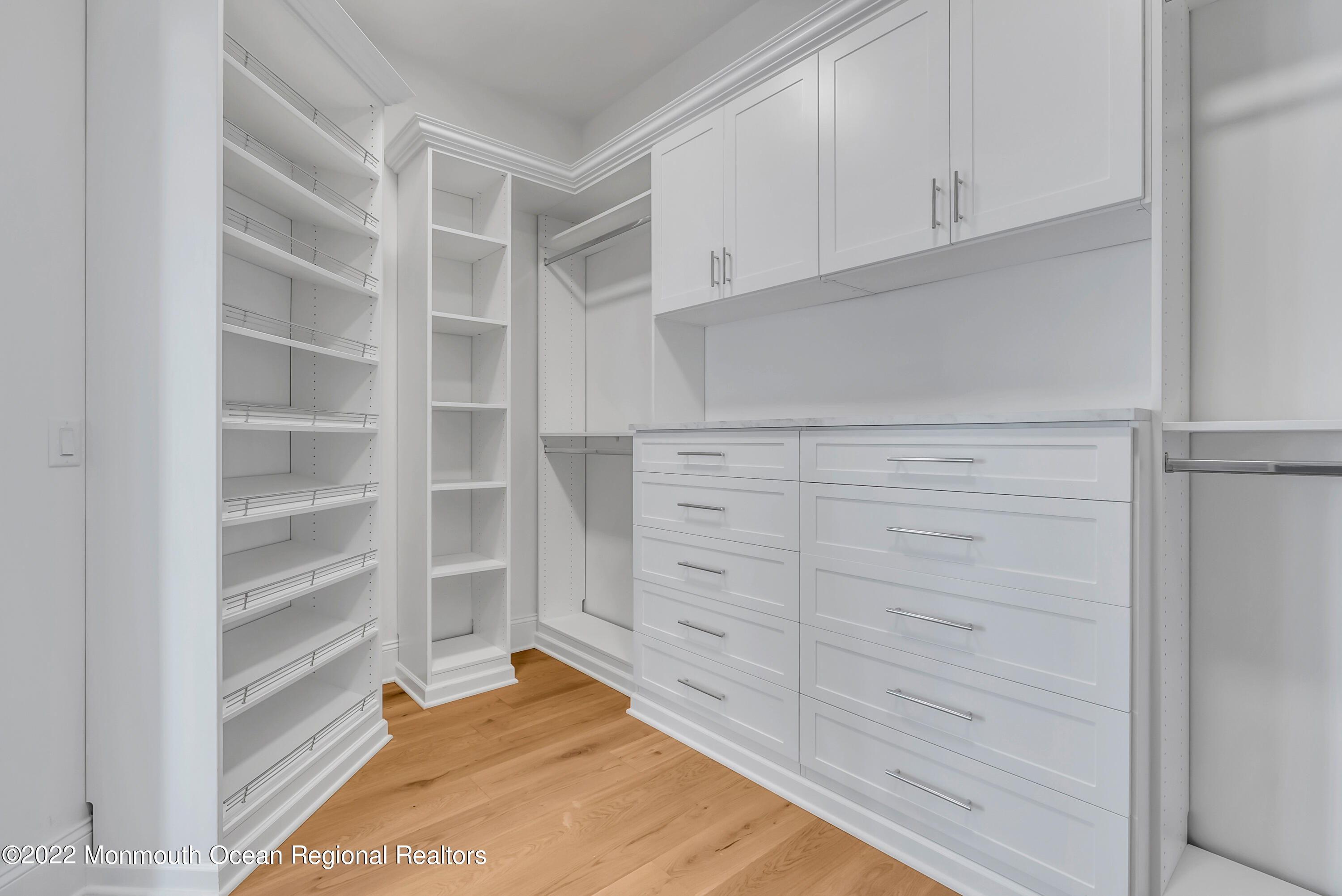 174 Eagle Way Eatontown, NJ 07724 - Photo 61 of 102 a view of an empty walk in closet