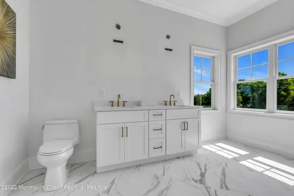 $1,550,000 | 174 Eagle Way, Eatontown, NJ 07724