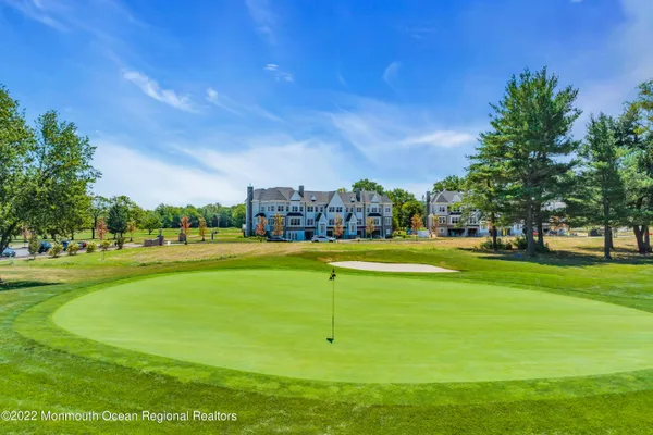 $1,550,000 | 174 Eagle Way, Eatontown, NJ 07724
