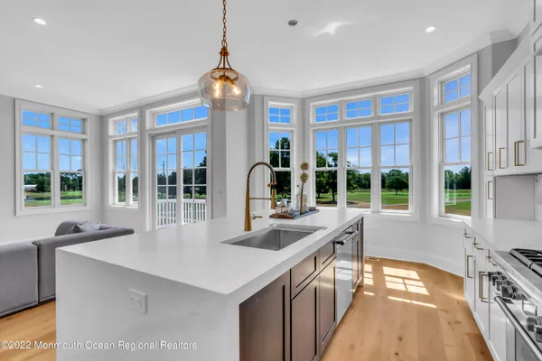 $1,550,000 | 174 Eagle Way, Eatontown, NJ 07724