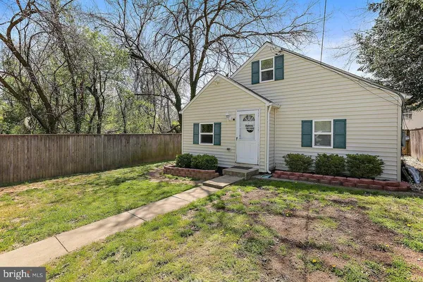 $299,900 | 215 Sycamore Road, Glen Burnie, MD 21060