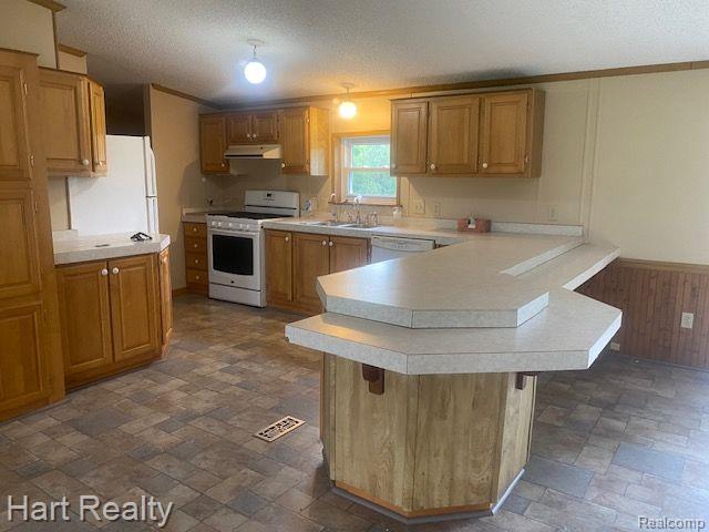 7539 Mowatt Road North Branch, MI 48461 - Photo 8 of 33