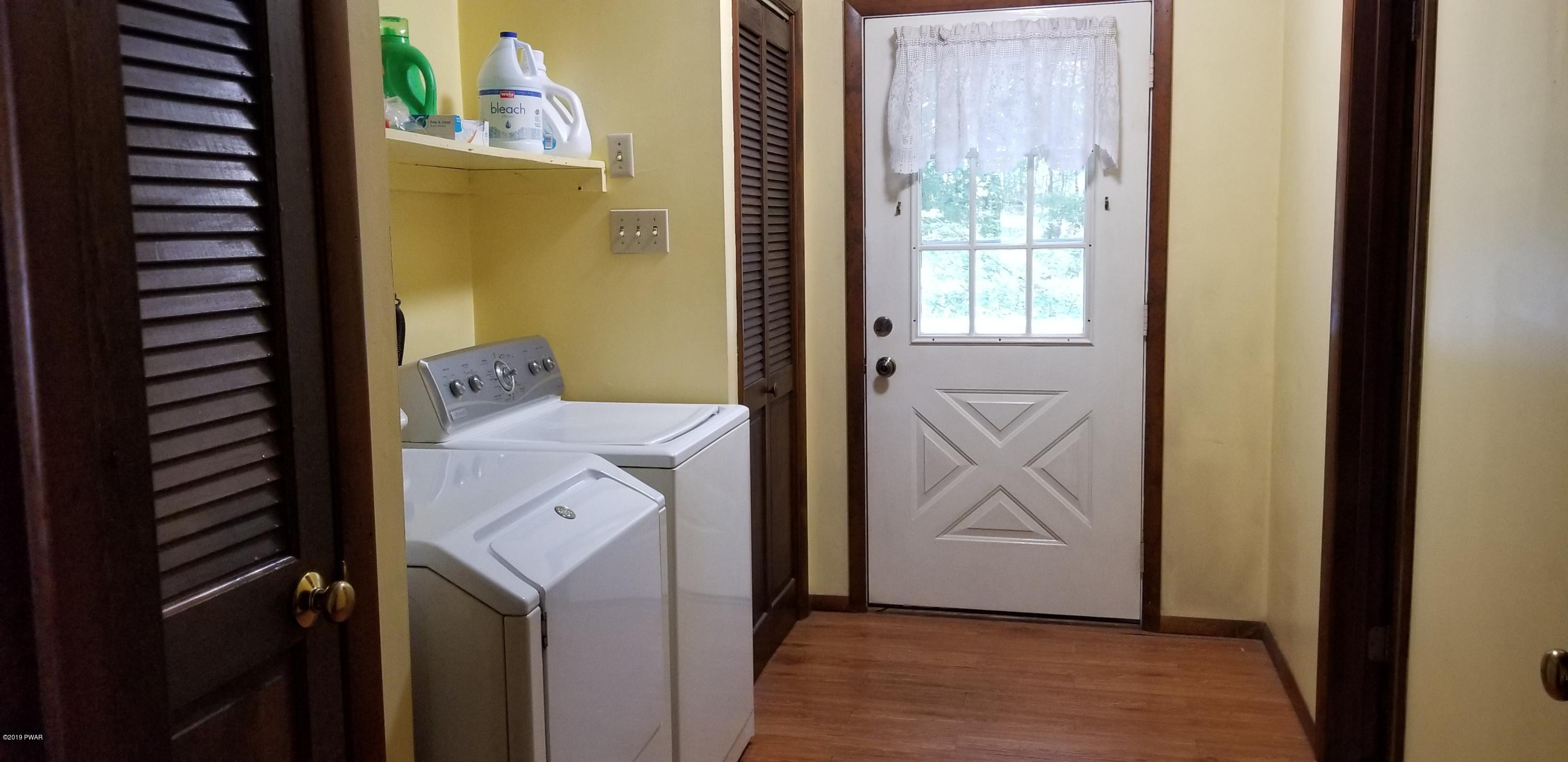 110 Ritz Drive Dingmans Ferry, PA 18328 - Photo 8 of 21 7. Laundry Room