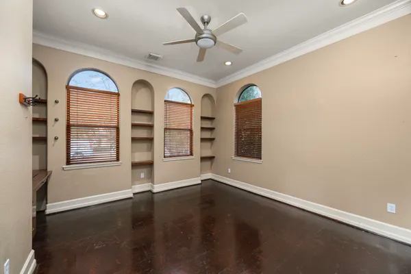 a view of livingroom with furniture and wooden floor