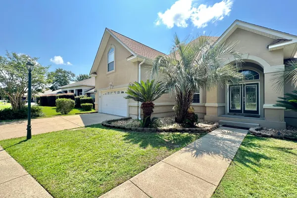 $2,600 | 4611 Chanan Drive, Crestview, FL 32539