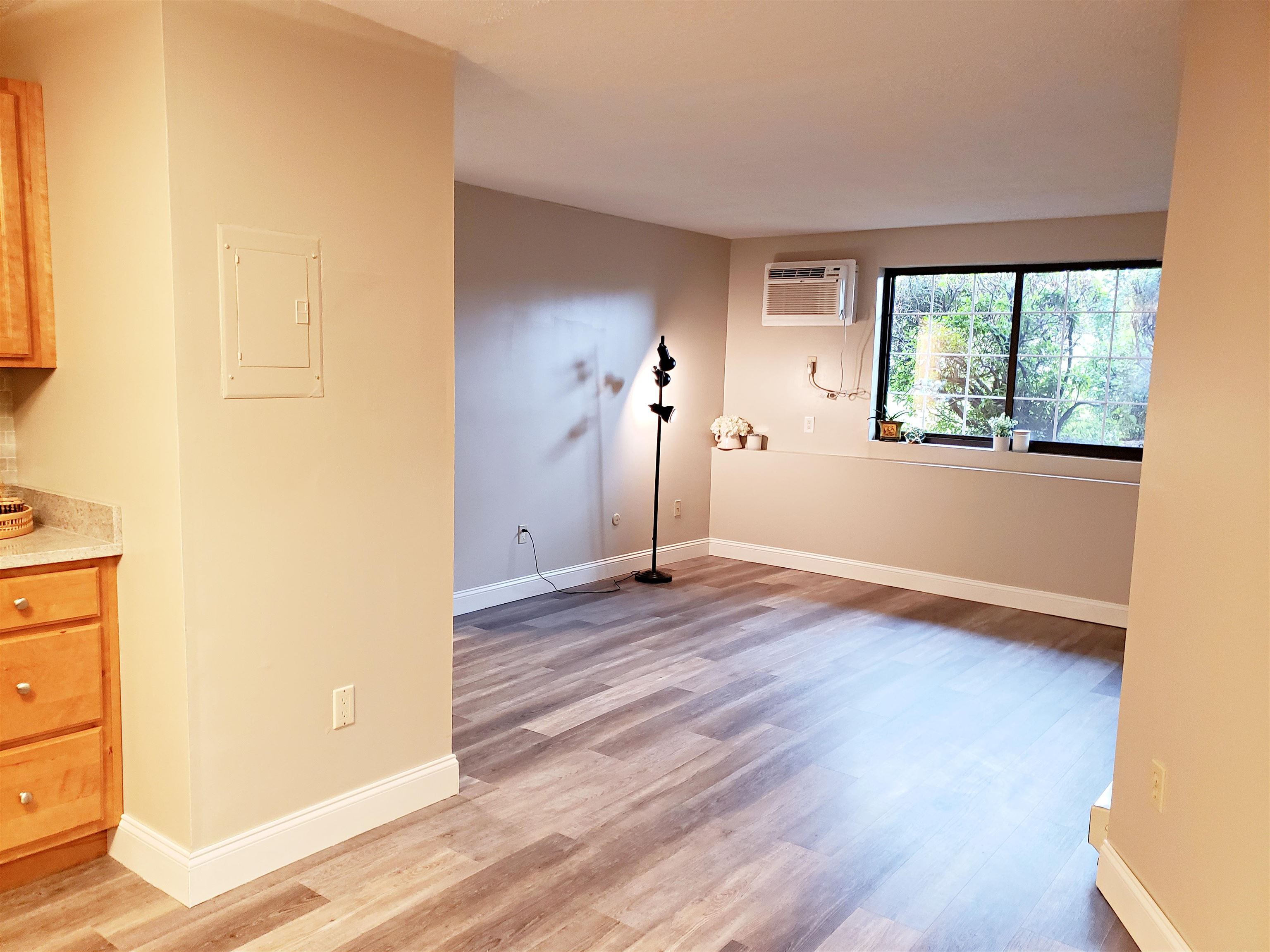 34 Dunbarton Road, Unit 1A Manchester, NH 03102 - Photo 5 of 22