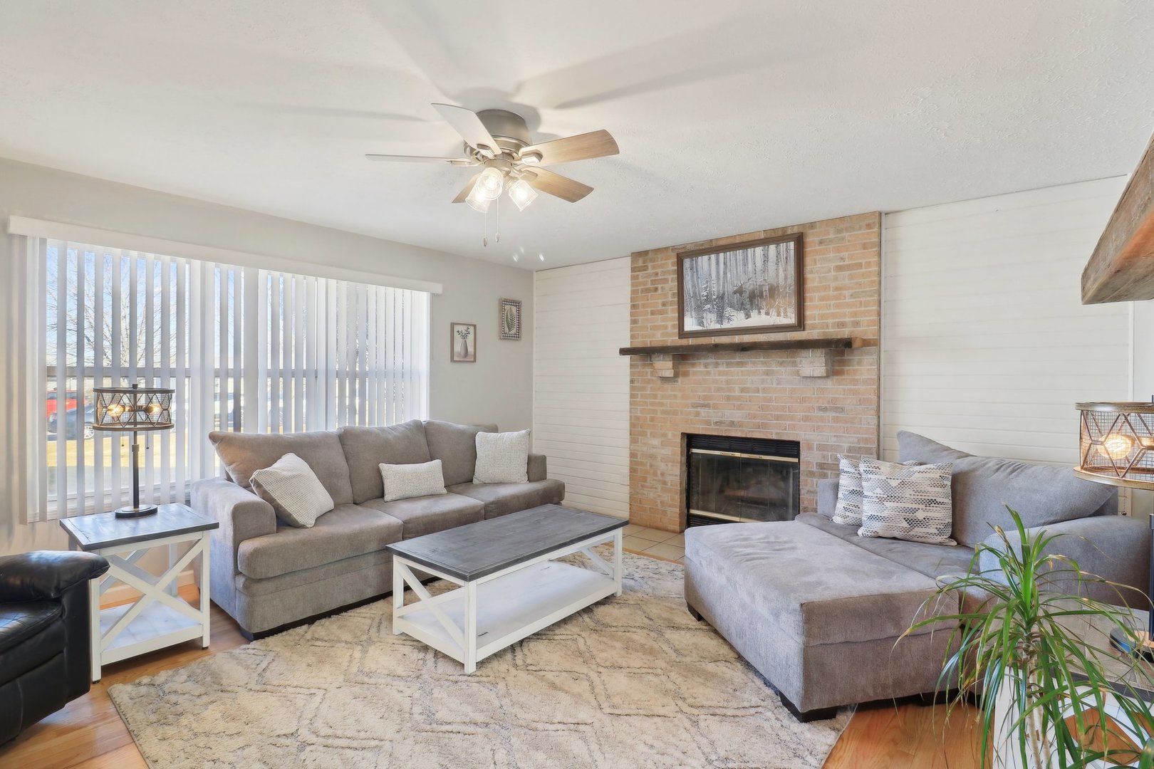 100 Sundance Trail Capron, IL 61012 - Photo 11 of 52