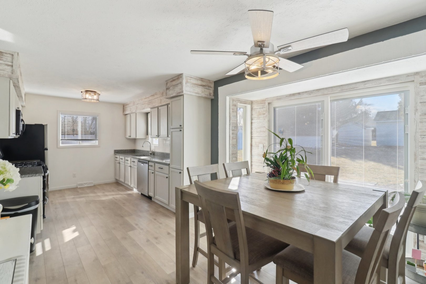 100 Sundance Trail Capron, IL 61012 - Photo 14 of 52