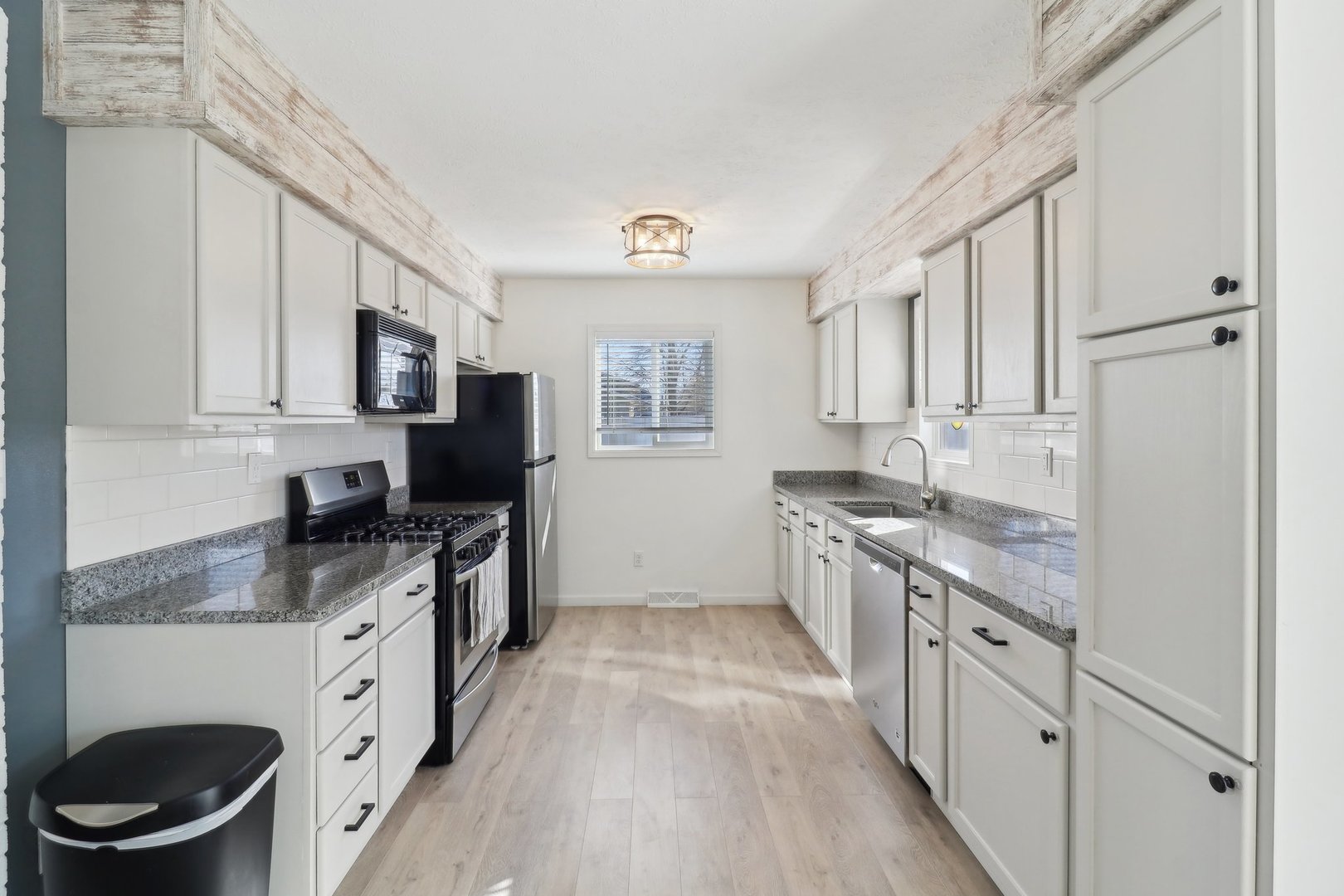 100 Sundance Trail Capron, IL 61012 - Photo 19 of 52