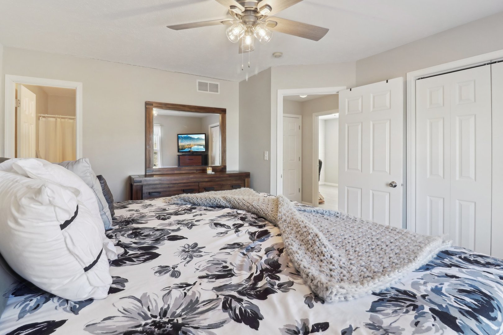 100 Sundance Trail Capron, IL 61012 - Photo 22 of 52