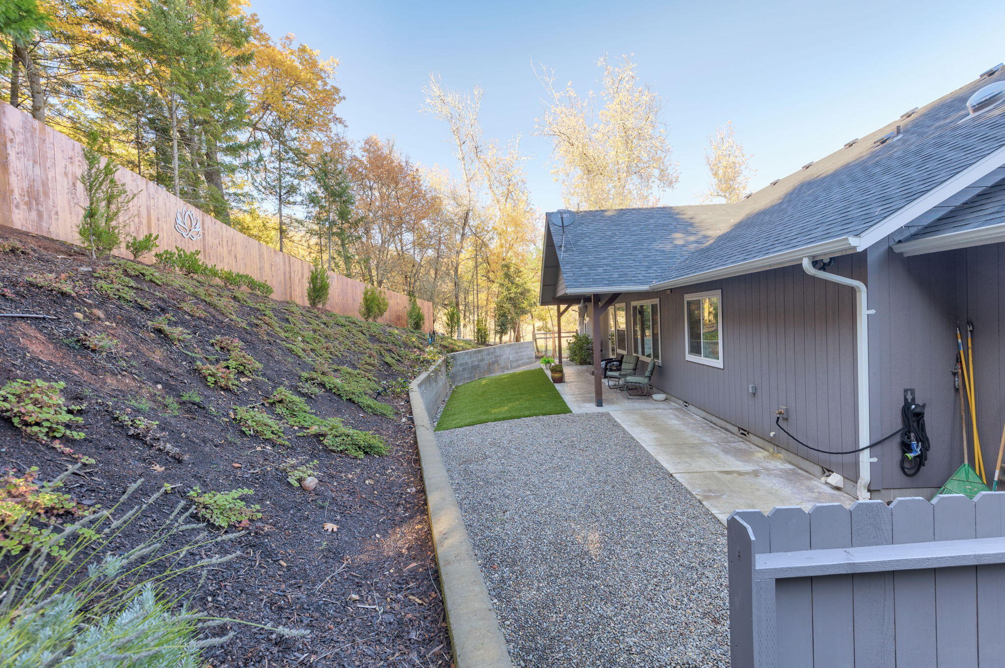 286 Rockinghorse Drive Grants Pass, OR 97527 - Photo 35 of 54 new back yard landscaping and fencing
