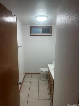 a bathroom with a toilet