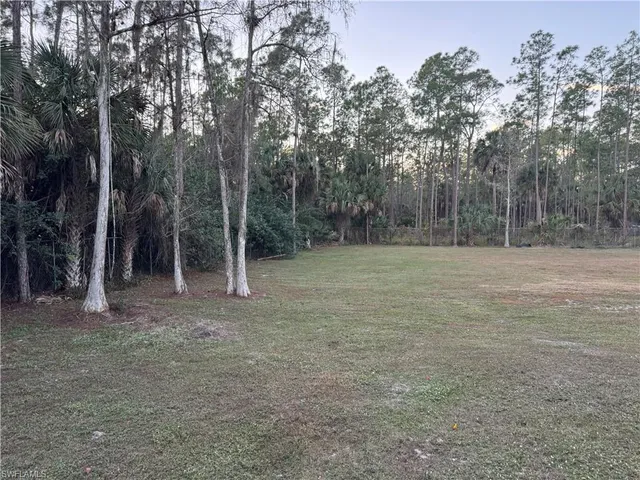 $3,100 | 871 Desoto Boulevard South, Naples, FL 34117