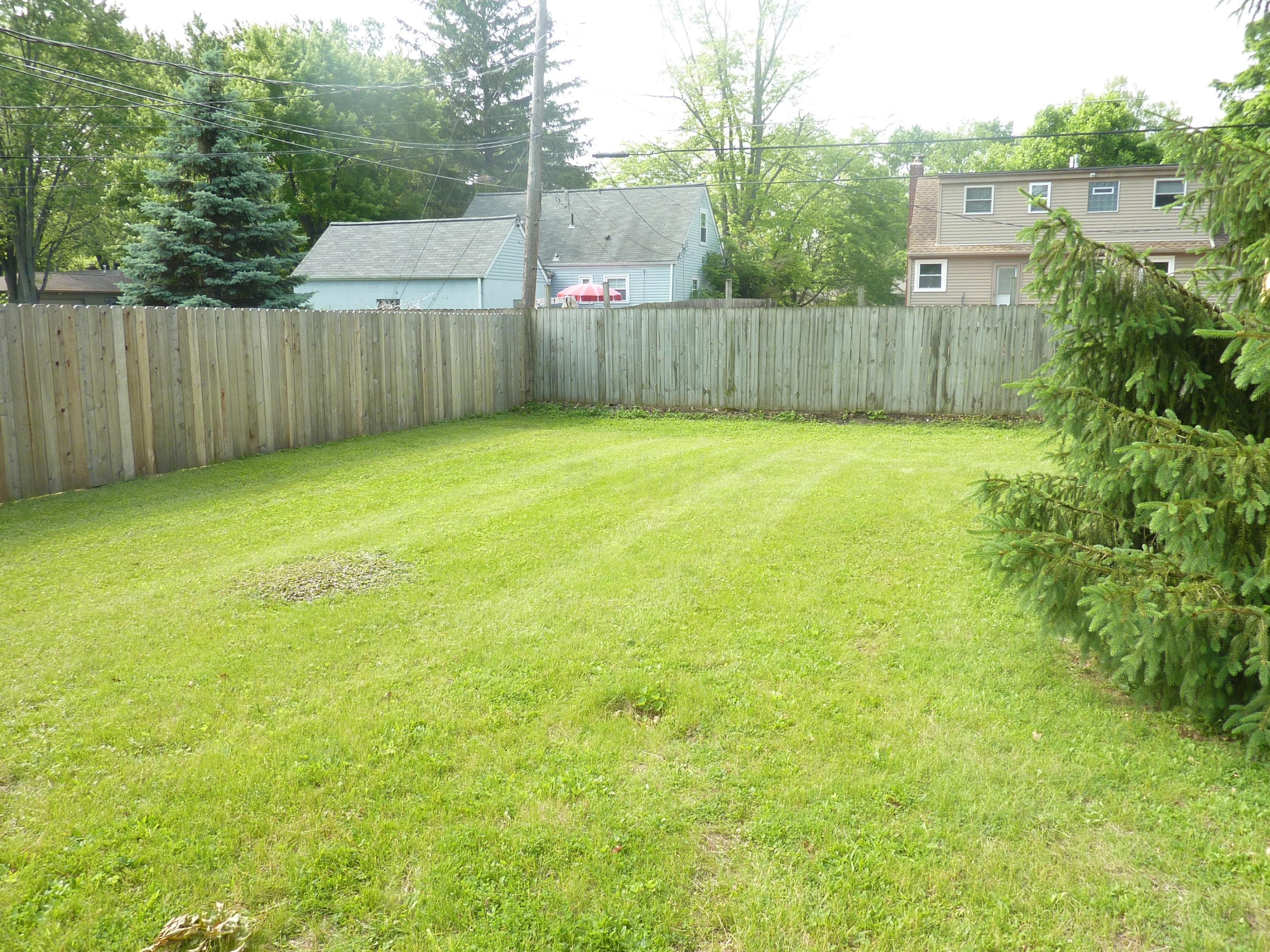 2159 Bristol Road Columbus, OH 43221 - Photo 13 of 14