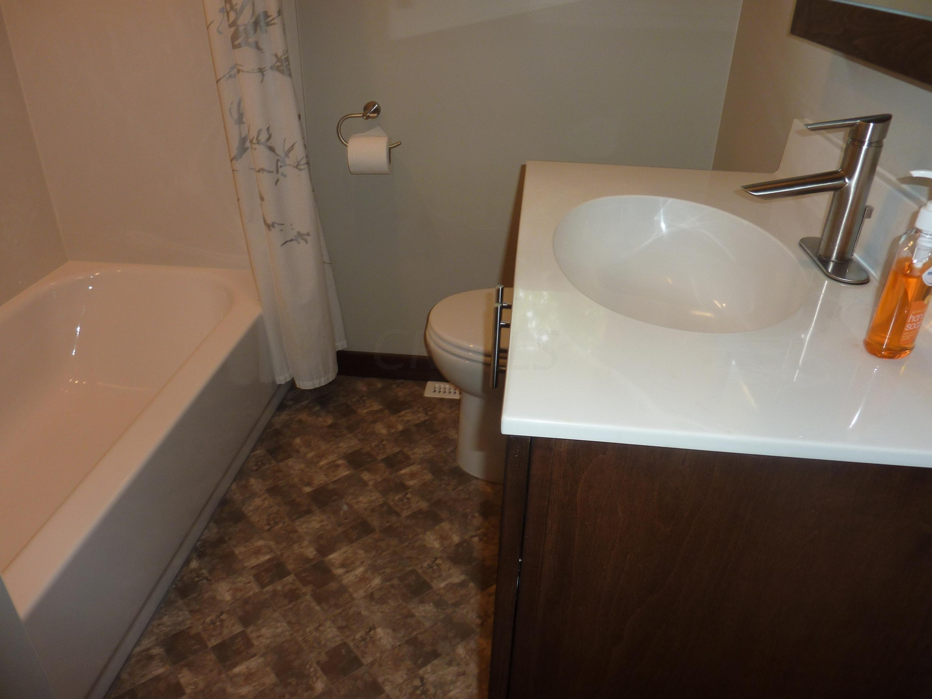 2159 Bristol Road Columbus, OH 43221 - Photo 9 of 14