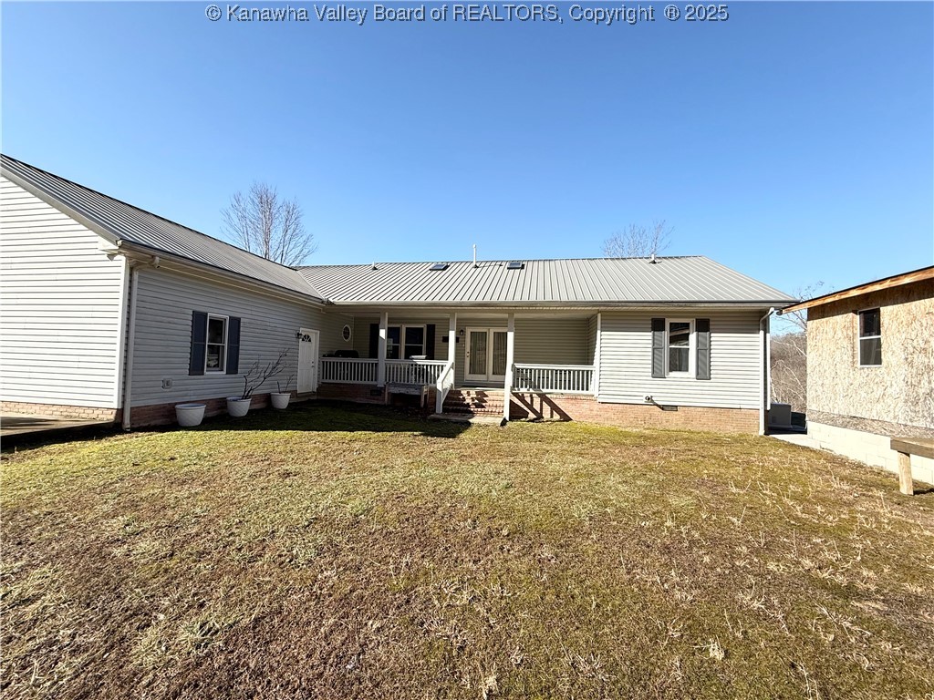 13 Tallwood Road Sod, WV 25564 - Photo 3 of 47 Back
