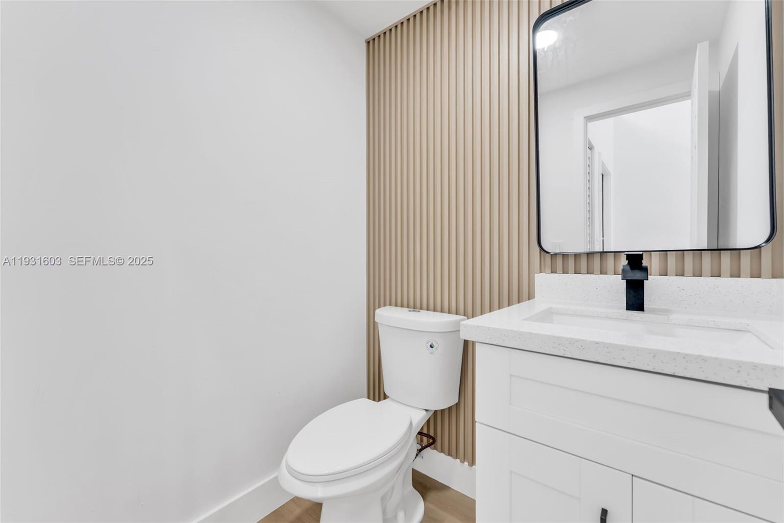 16054 Southwest 77th Terrace Miami, FL 33193 - Photo 6 of 42