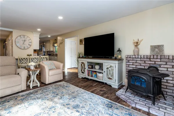 $659,000 | 255 Seabreeze Drive, North Kingstown, RI 02852