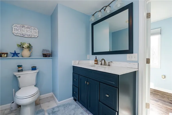 $659,000 | 255 Seabreeze Drive, North Kingstown, RI 02852