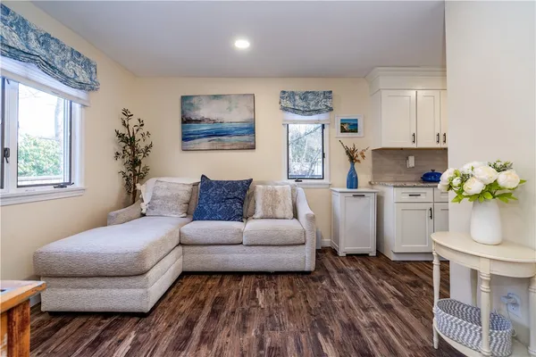 $659,000 | 255 Seabreeze Drive, North Kingstown, RI 02852