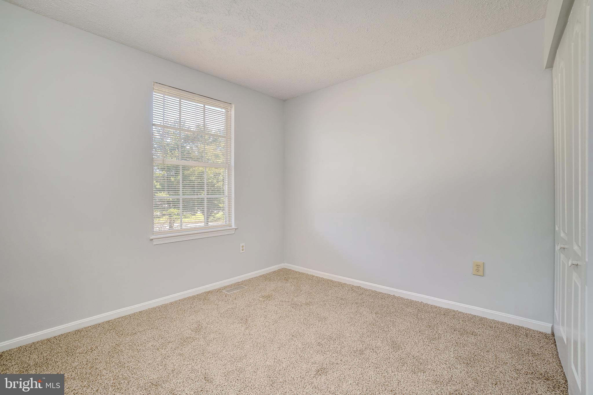 2107 Riding Crop Way Windsor Mill, MD 21244 - Photo 32 of 38