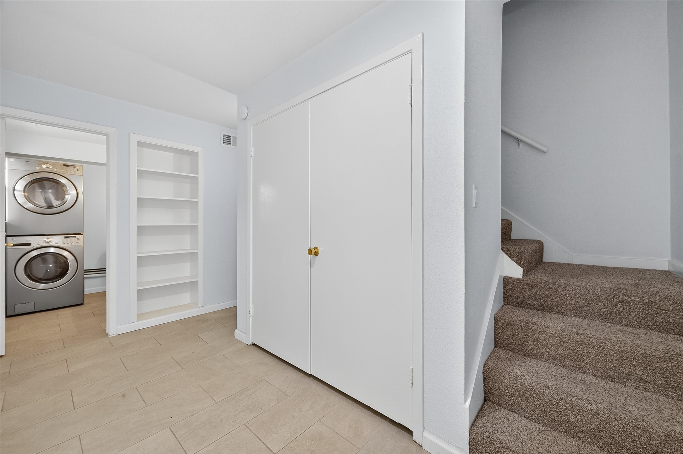 6201 Ranchester Drive, Unit 29 Houston, TX 77036 - Photo 4 of 33