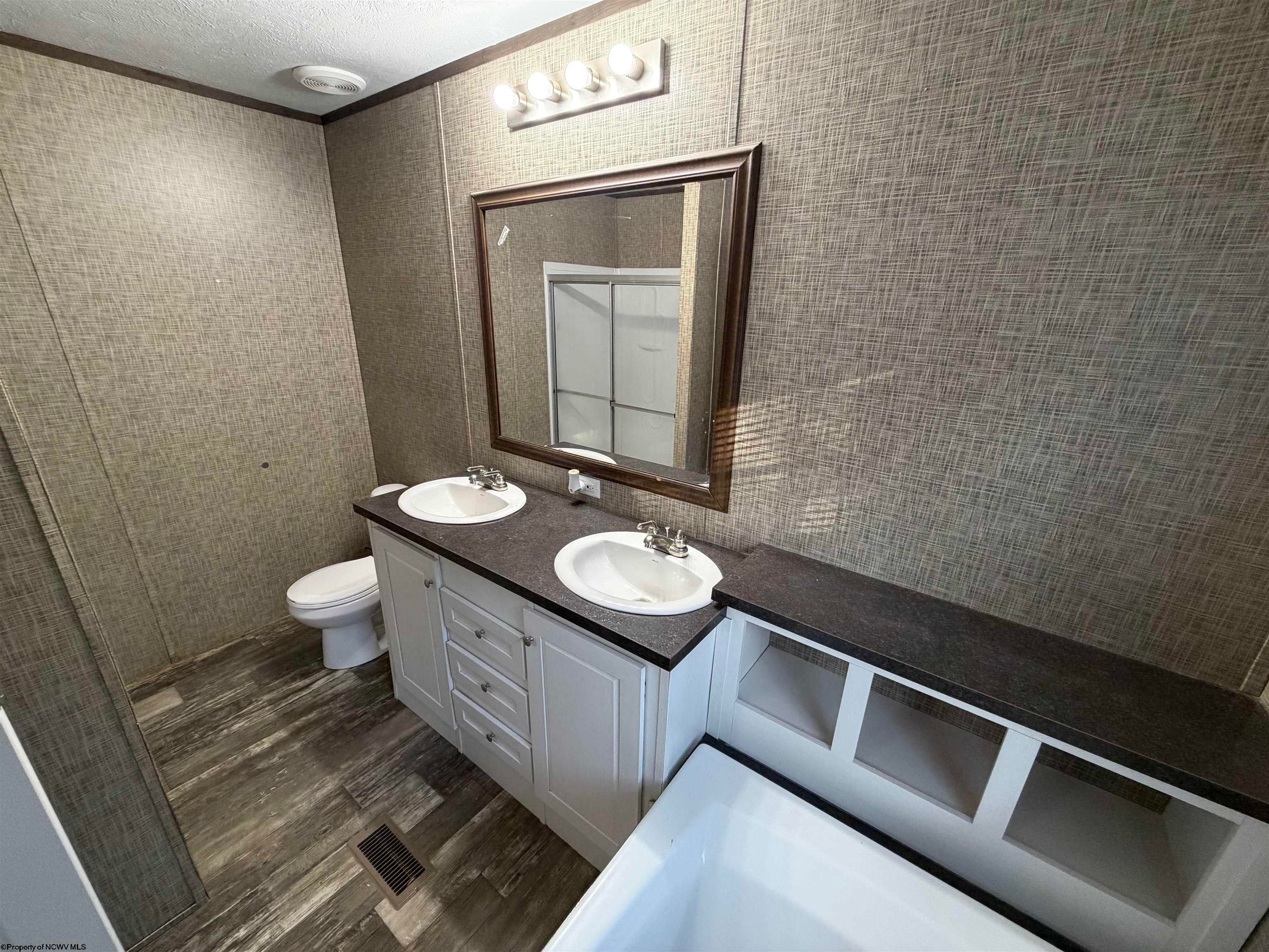 796 Bear Run Road Cairo, WV 26337 - Photo 41 of 46 Gallery Image 41