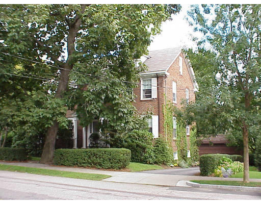324 Payson Road Belmont, MA 02478 - Photo 3 of 6 Gallery Image 3