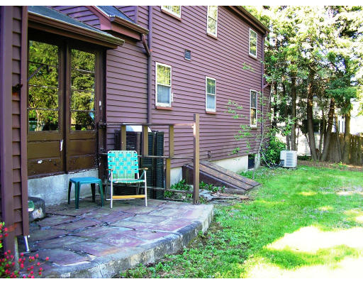 18 Barbara Road Danvers, MA 01923 - Photo 7 of 9 Gallery Image 7