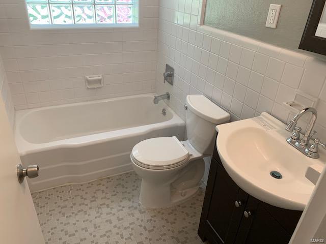 627 Southeast Chambers Road St. Louis, MO 63137 - Photo 11 of 23