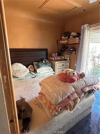 $1,050,000 | 6147 Gundry Avenue, Long Beach, CA 90805