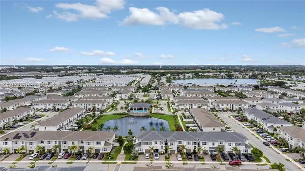 $2,900 | 805 South E 18th Street, Unit 805, Homestead, FL 33034