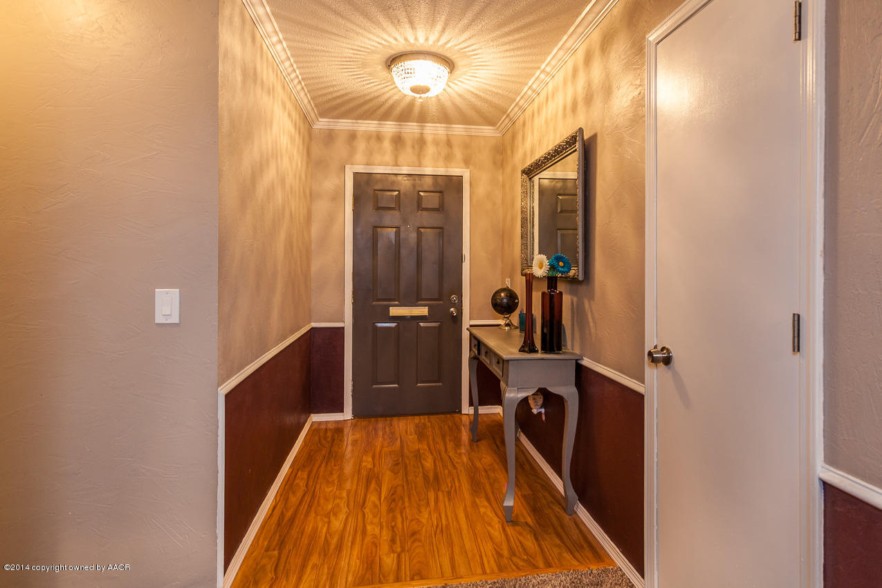8112 Leah Trail Amarillo, TX 79110 - Photo 3 of 19 Entry Way