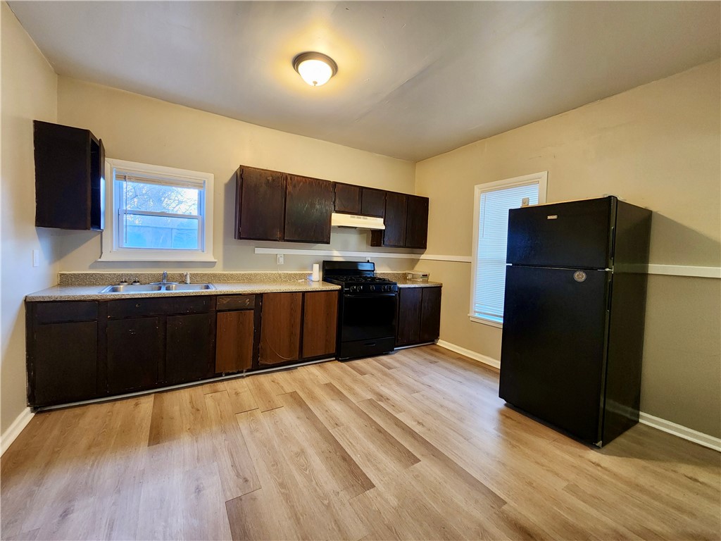 479 Bay Street Rochester, NY 14609 - Photo 5 of 24