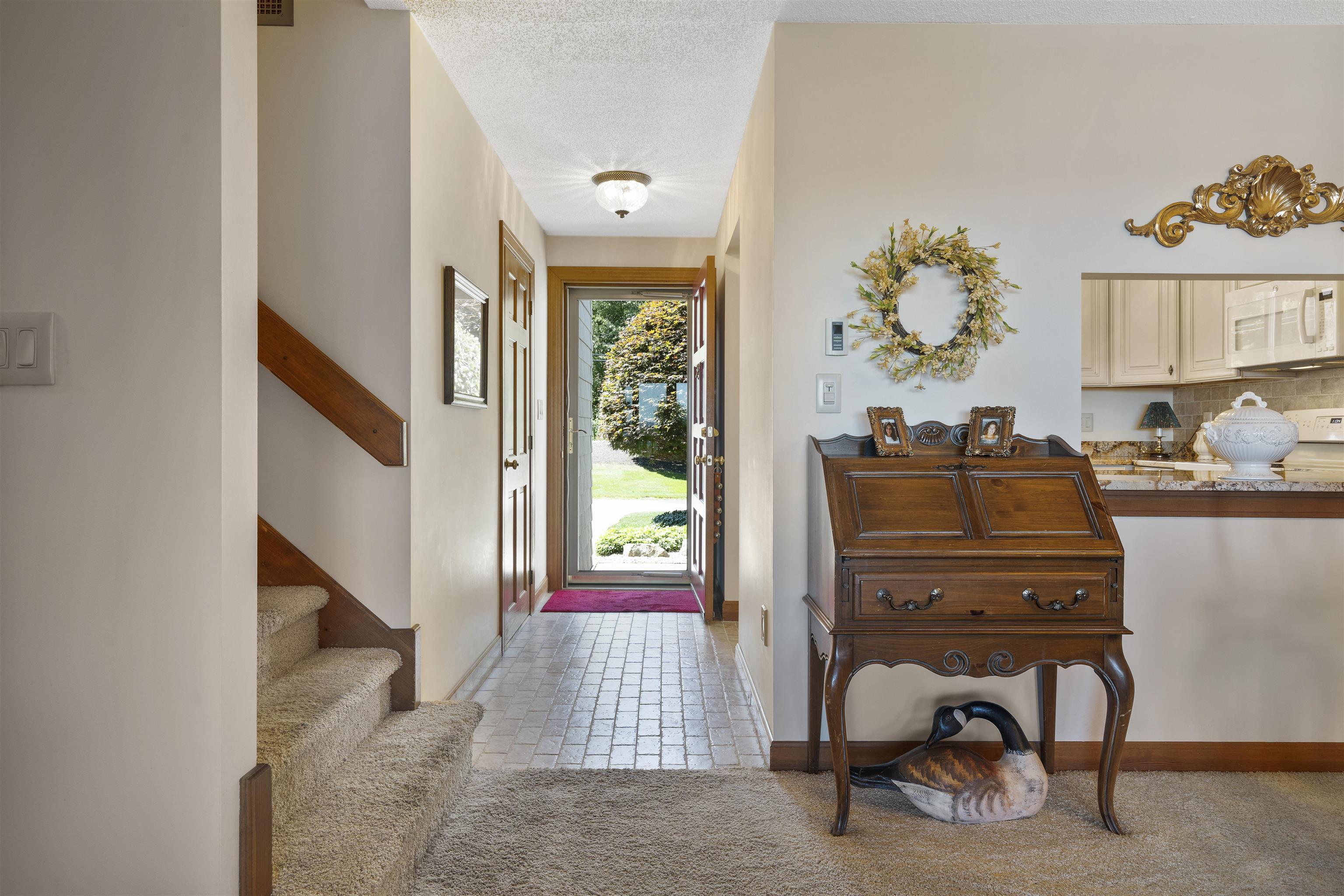 170 Belknap Point Road, Unit 14 Gilford, NH 03249 - Photo 11 of 40