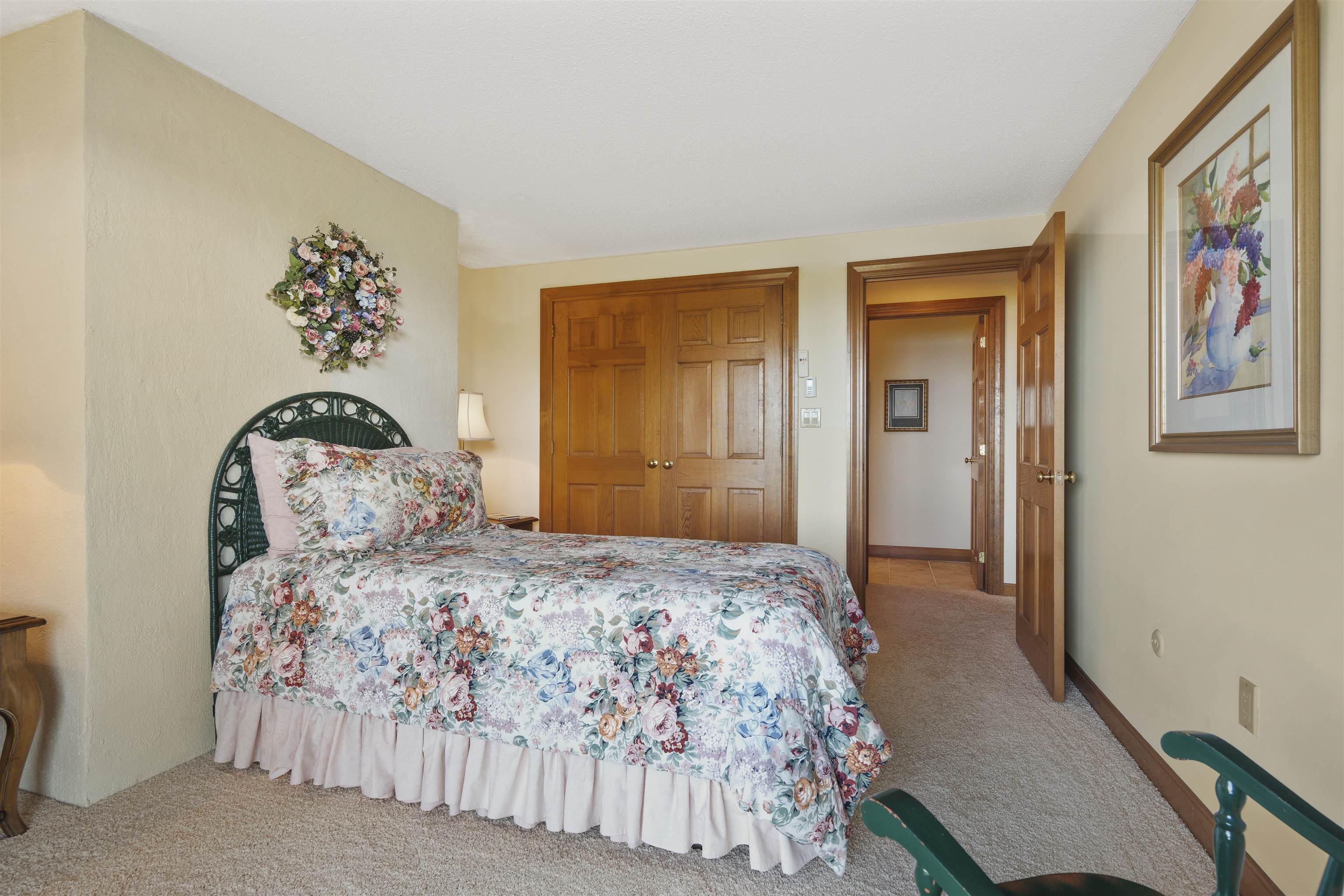 170 Belknap Point Road, Unit 14 Gilford, NH 03249 - Photo 32 of 40