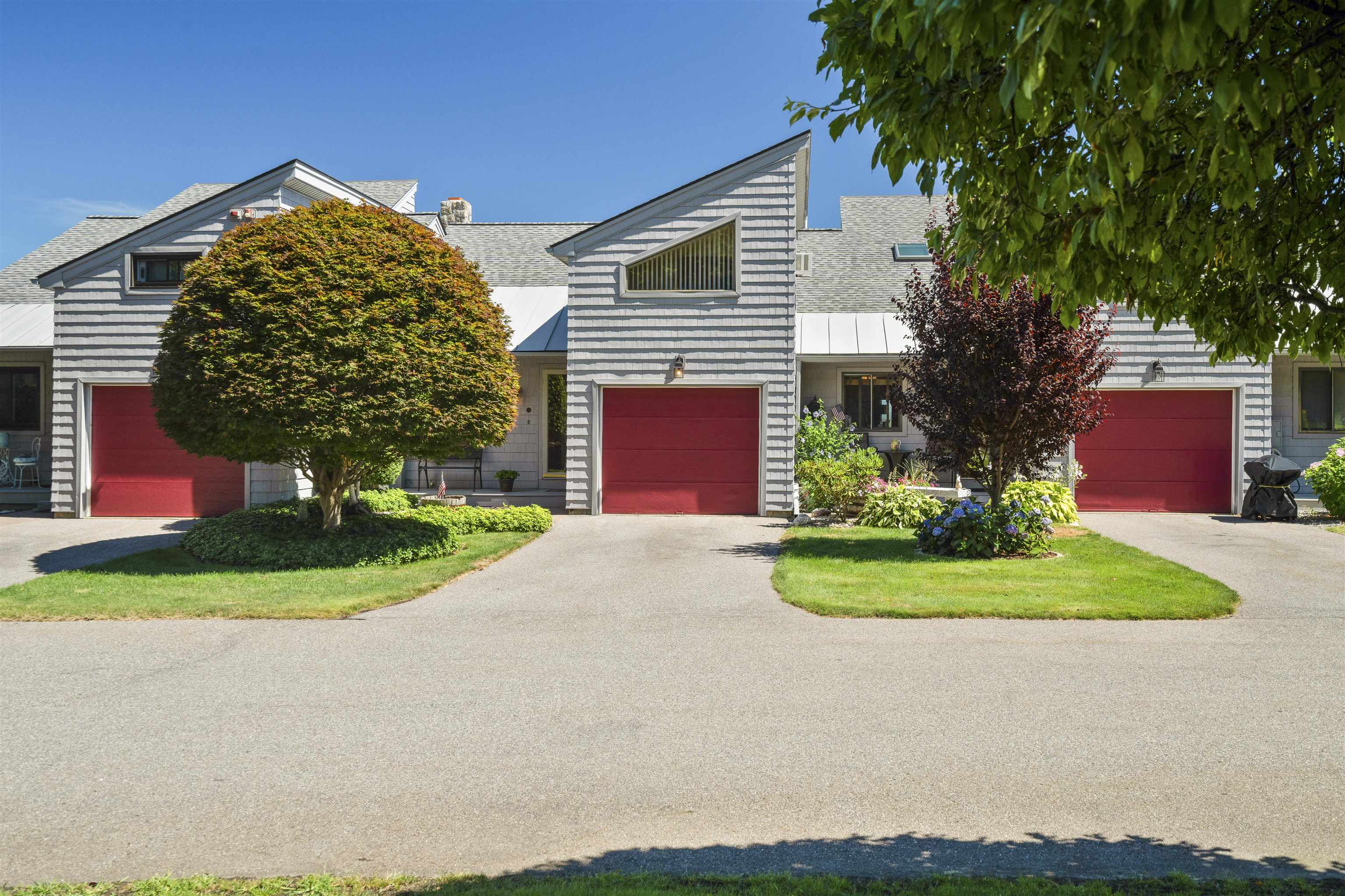 170 Belknap Point Road, Unit 14 Gilford, NH 03249 - Photo 6 of 40