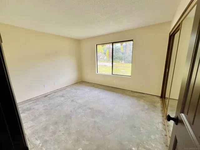 $1,150,000 | 10361 Old Castle Road, Valley Center, CA 92082