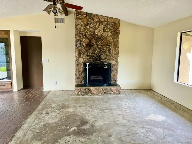 $1,150,000 | 10361 Old Castle Road, Valley Center, CA 92082