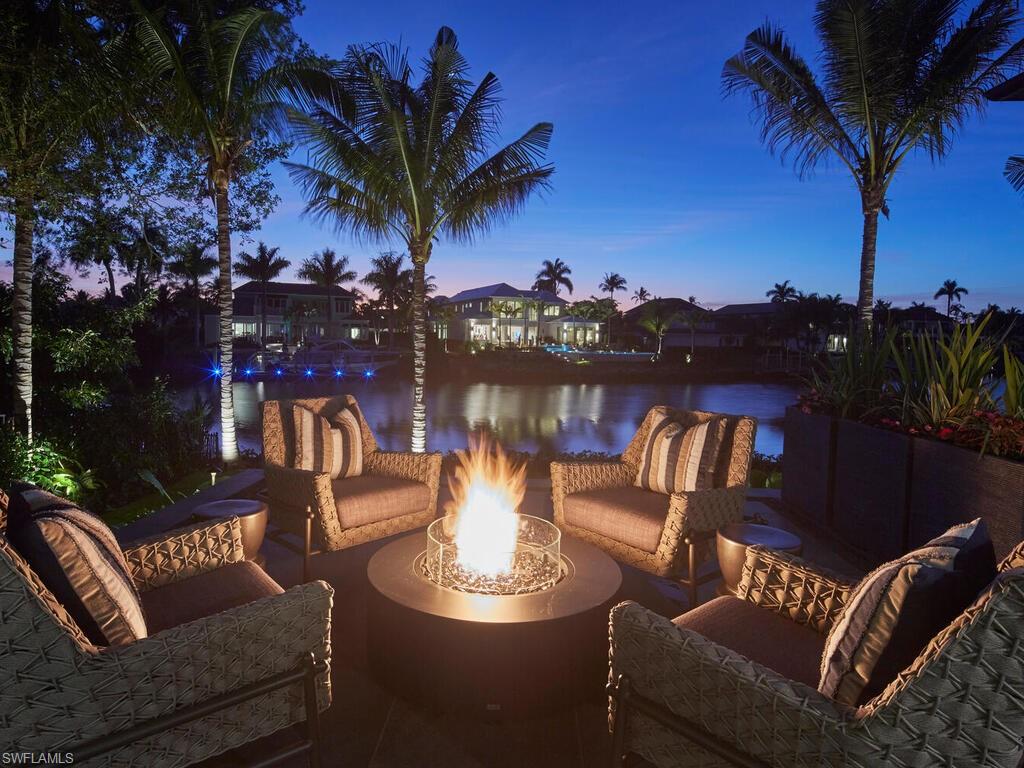 3220 Rum Row Naples, FL 34102 - Photo 16 of 41