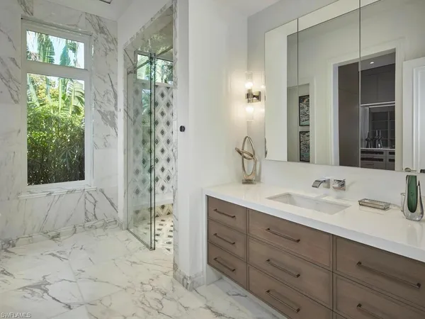 $44,000,000 | 3220 Rum Row, Naples, FL 34102