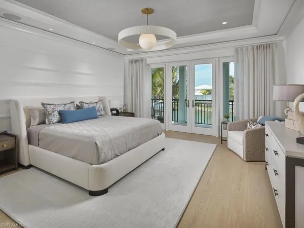 $44,000,000 | 3220 Rum Row, Naples, FL 34102