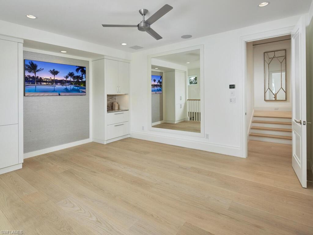 3220 Rum Row Naples, FL 34102 - Photo 32 of 41