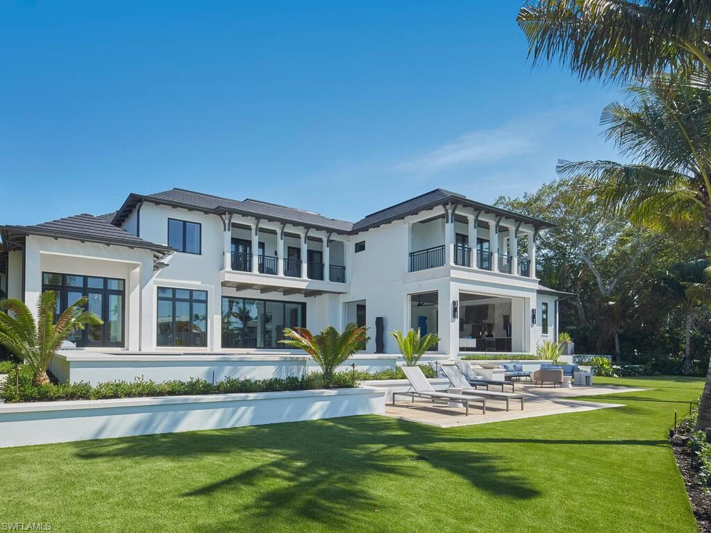 3220 Rum Row Naples, FL 34102 - Photo 38 of 41